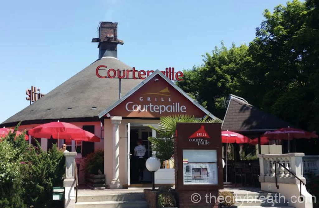 Ancien restaurant Courtepaille de Cergy où a été tourné une scène des Visiteurs